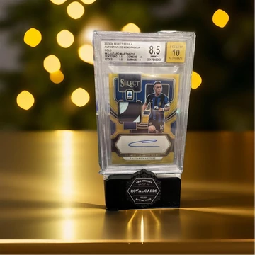 Lautaro Martínez fociskártya – 2023-24 Select Serie A Gold /10 BGS 8.5 Auto 10