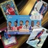 2024/25 Topps Merlin Chrome UEFA Club Competitions Box Bukayo Saka, Ousmane Dembélé, Lionel Messi és Lamine Yamal kártyákkal